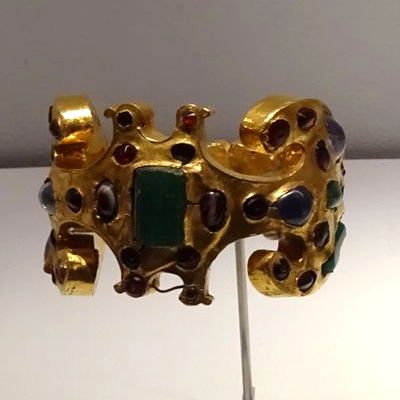 バングル・ブレスレット